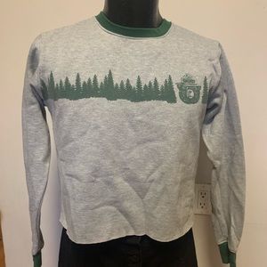 Smokey the bear cropped crew neck